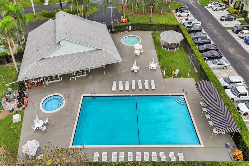 Image 78 of 81 For 9132 20th St  B