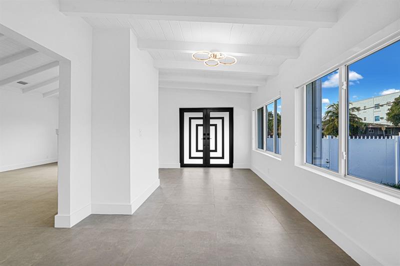 Image 23 of 92 For 2291 17th St