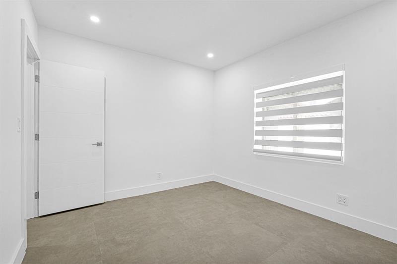 Image 48 of 92 For 2291 17th St