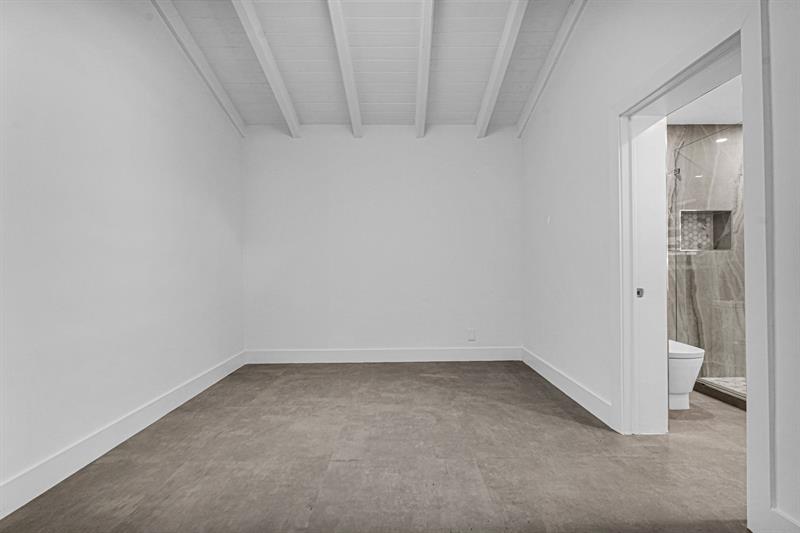 Image 52 of 92 For 2291 17th St