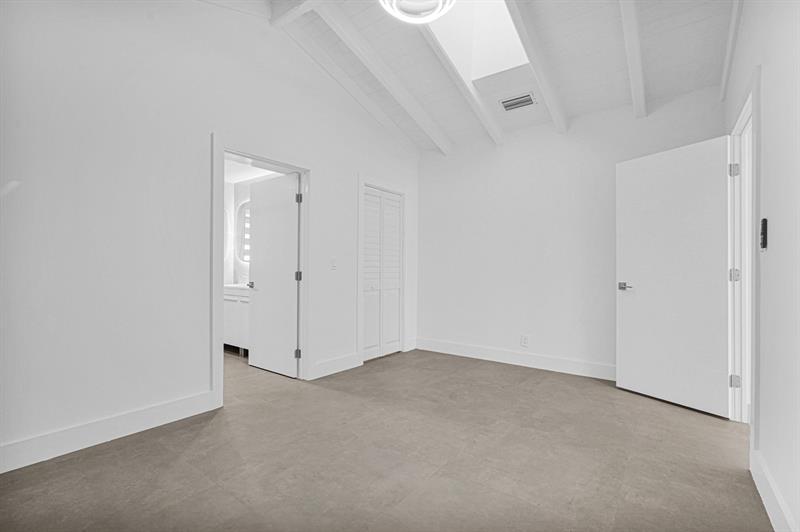 Image 53 of 92 For 2291 17th St