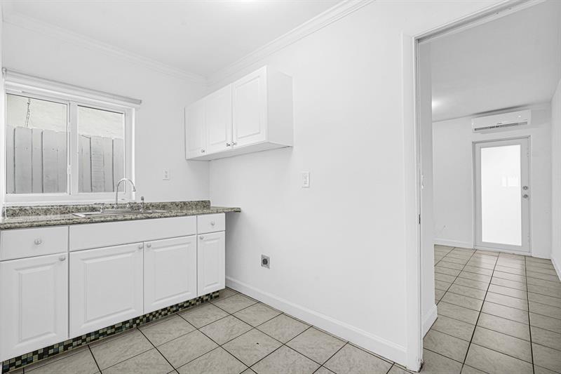 Image 81 of 92 For 2291 17th St