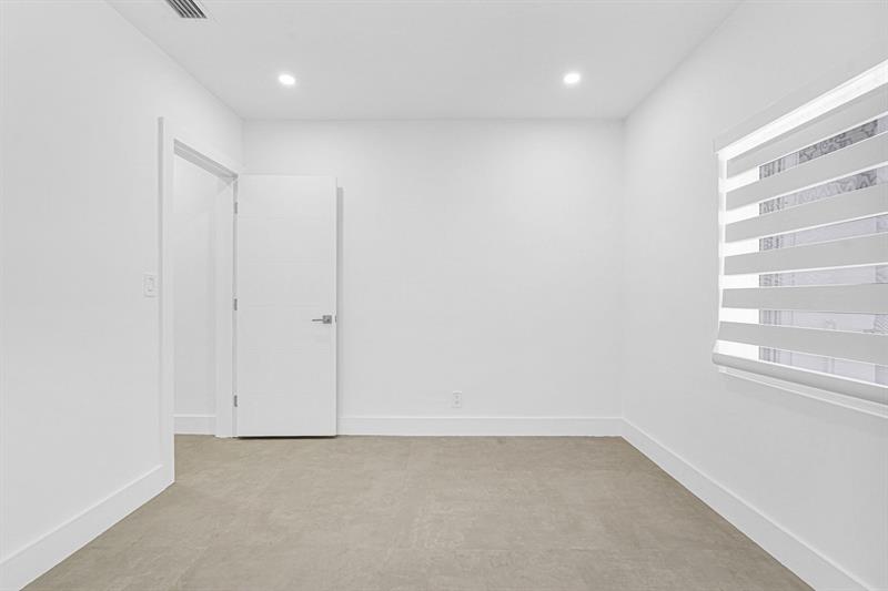 Image 86 of 92 For 2291 17th St