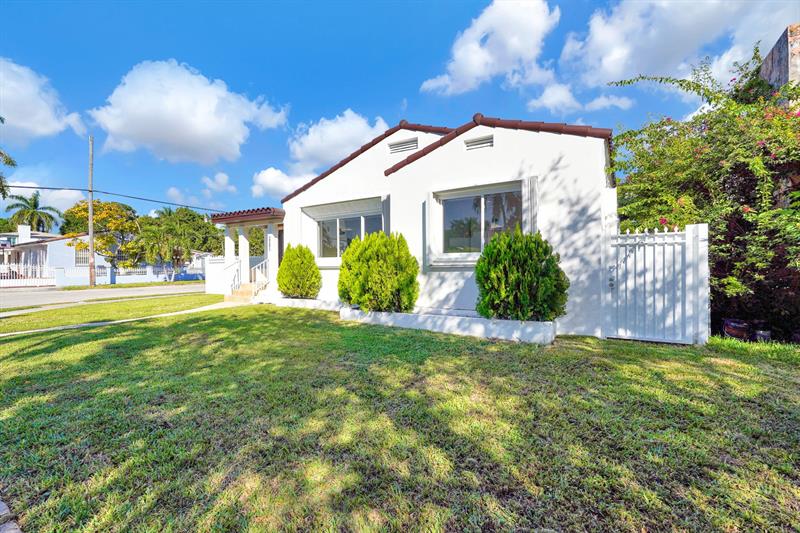 Image 89 of 92 For 2291 17th St