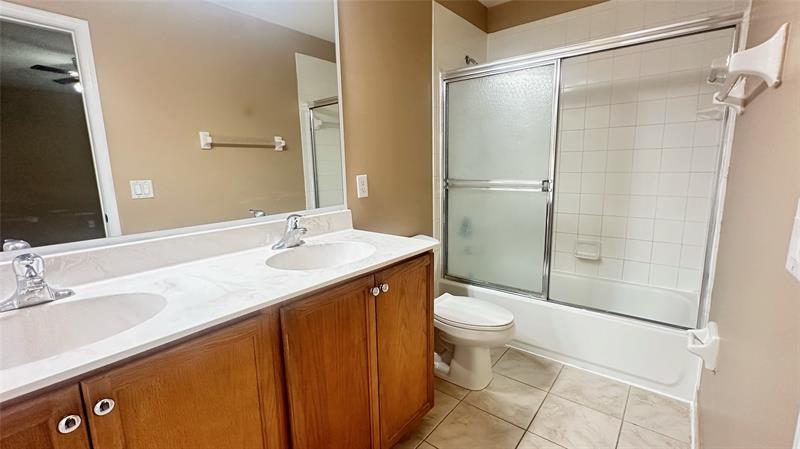 Image 16 of 31 For 5925 Manchester Way