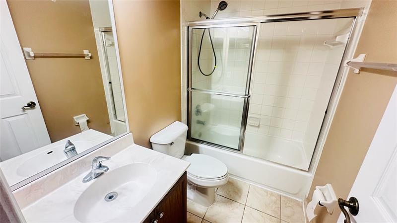 Image 17 of 31 For 5925 Manchester Way