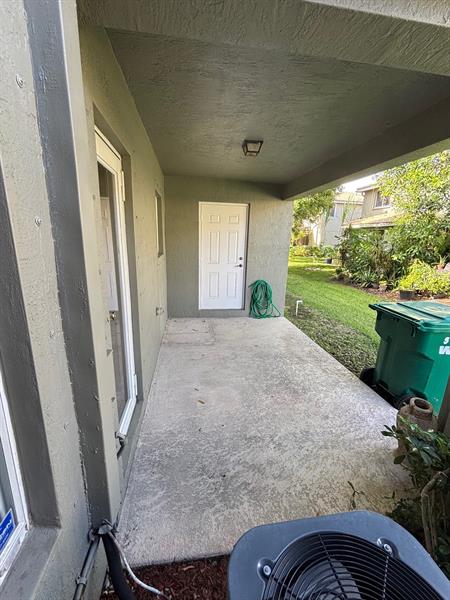 Image 27 of 31 For 5925 Manchester Way