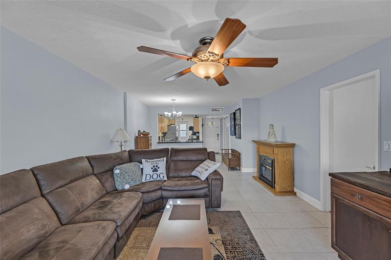 Image 17 of 29 For 4500 Federal Hwy 170h