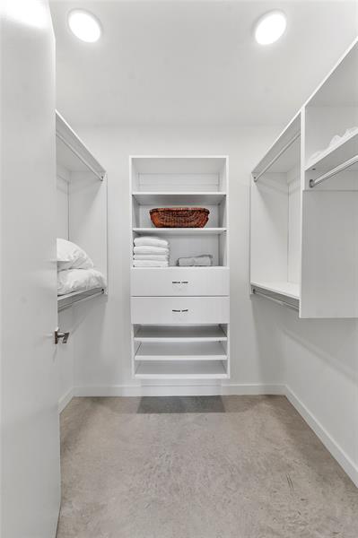 Image 6 of 10 For 401 1st Ave  202