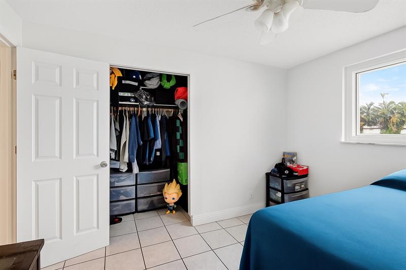 Image 17 of 47 For 1910 98th Ter