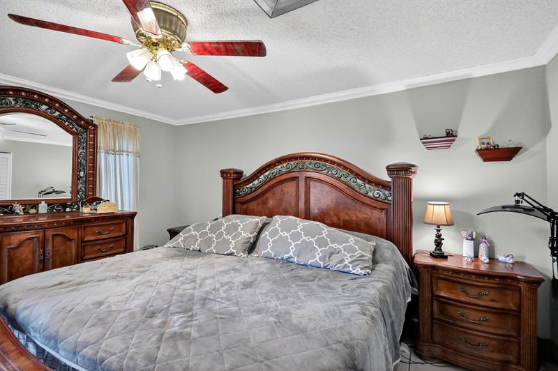 Image 30 of 47 For 1910 98th Ter