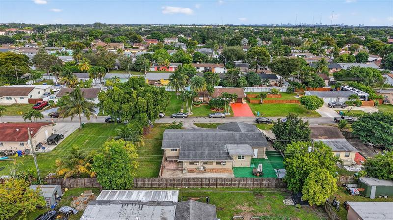 Image 43 of 47 For 1910 98th Ter