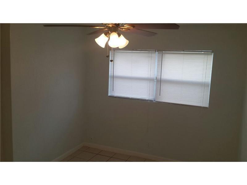 Image 5 of 8 For 5223 18th Ct