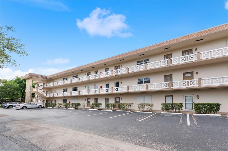 Details for 3405 48th Ave  401, Lauderdale Lakes, FL 33319