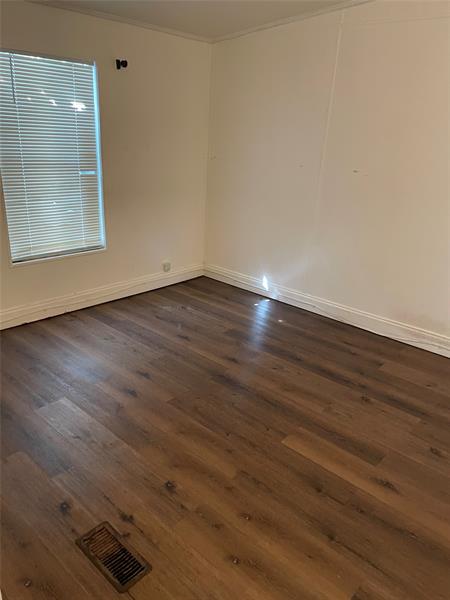 Image 4 of 14 For 5301 30th Ter