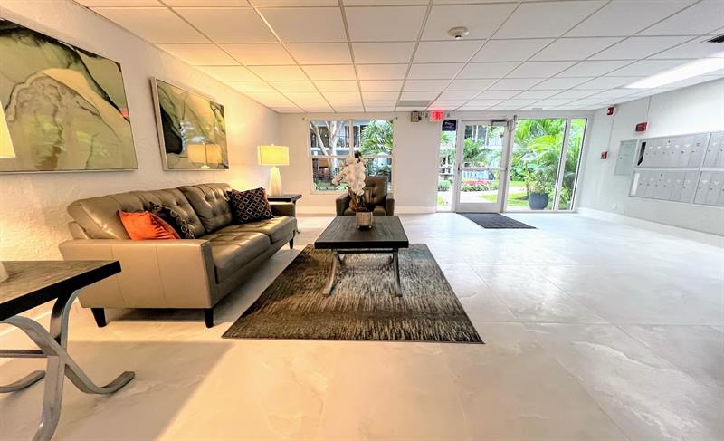 Image 37 of 44 For 3002 5th Ter 102-b