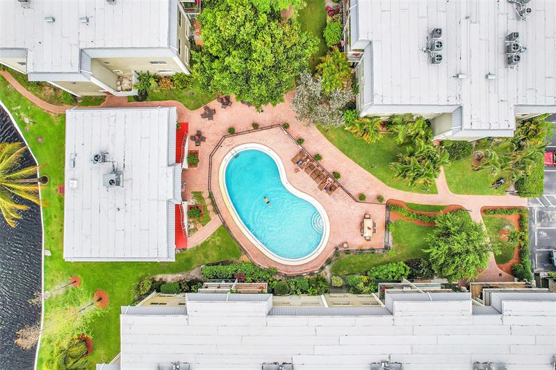 Image 39 of 44 For 3002 5th Ter 102-b