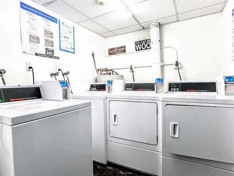 Image 41 of 44 For 3002 5th Ter 102-b