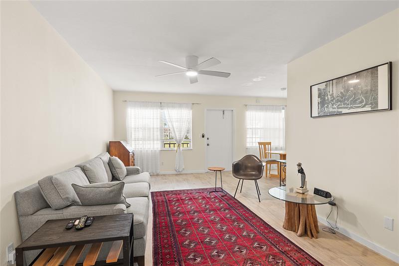 Image 2 of 34 For 85 Crooked Tree Ln  203