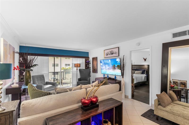 Image 10 of 22 For 1775 Andrews Sq  210w