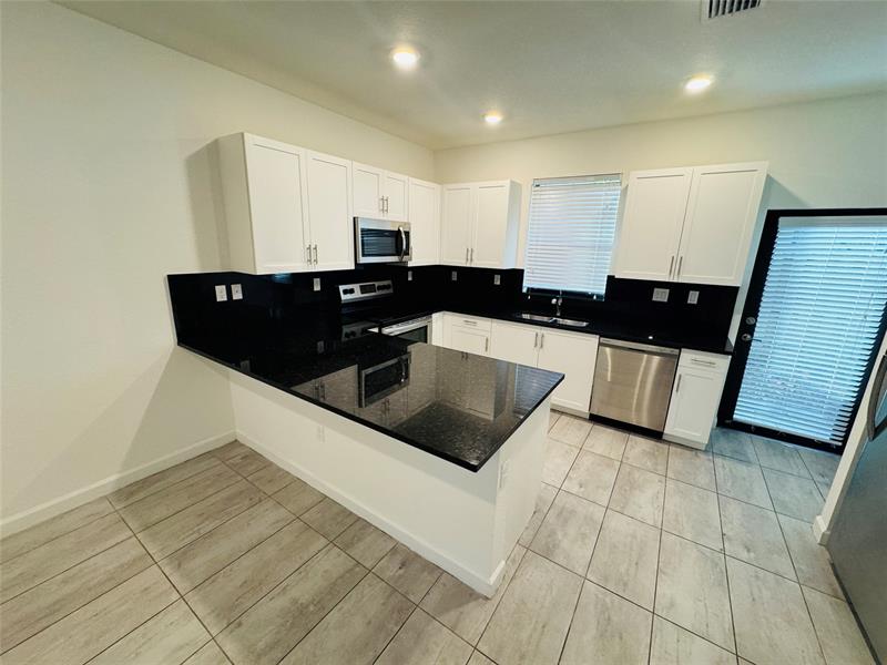 Details for 1606 28th Ct, Fort Lauderdale, FL 33315