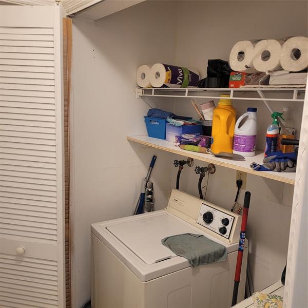 Image 14 of 21 For 7173 Orange Dr  107b