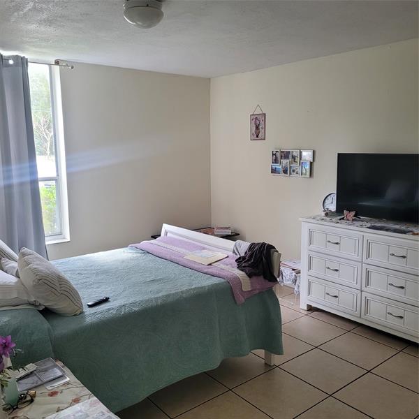 Image 15 of 21 For 7173 Orange Dr  107b