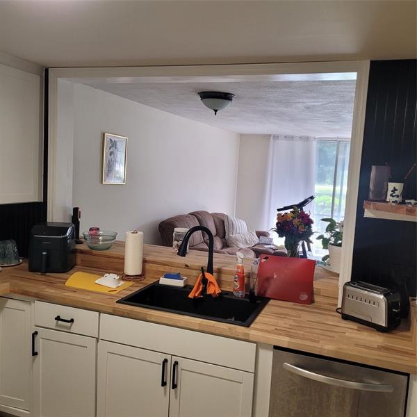 Image 6 of 21 For 7173 Orange Dr  107b