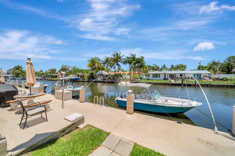 Image 11 of 13 For 2811 51st St  7