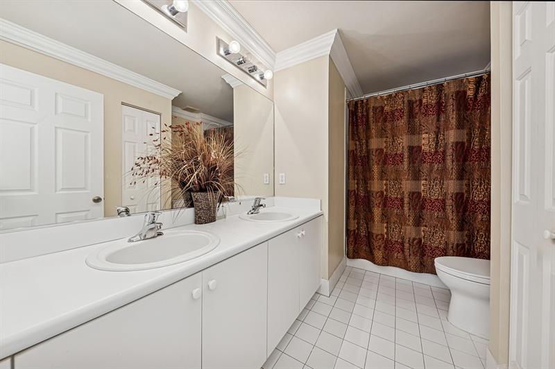 Image 14 of 18 For 2755 165th Av