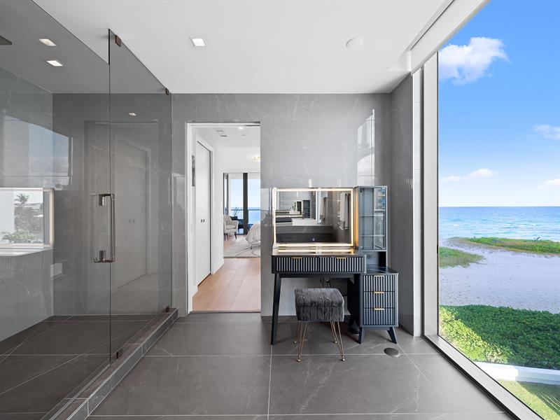 Image 6 of 42 For 1116 Ocean Blvd  401