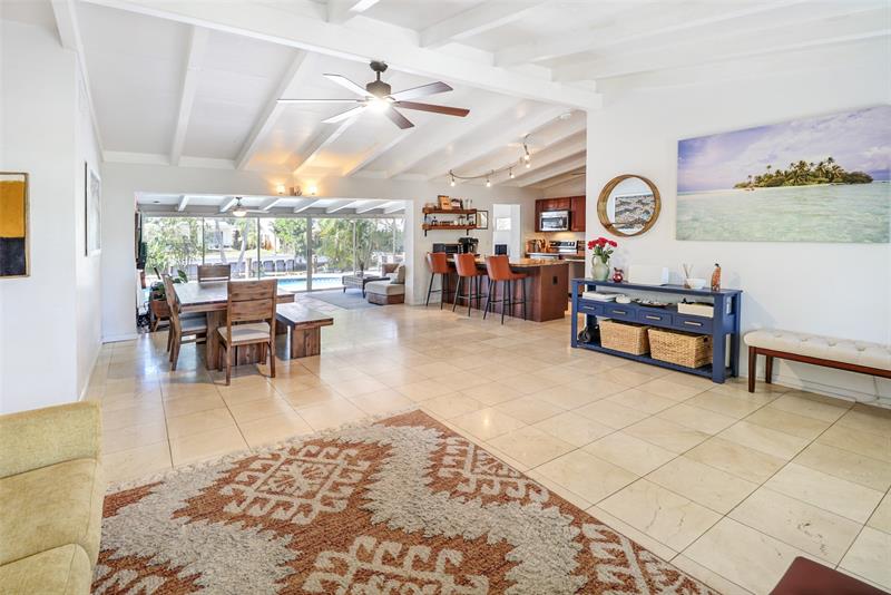 Image 12 of 57 For 2625 Gulfstream Ln