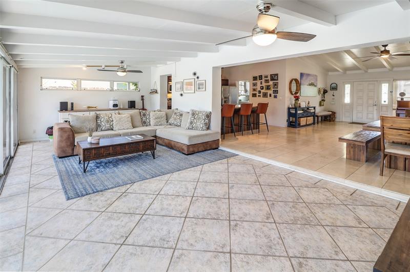 Image 16 of 57 For 2625 Gulfstream Ln