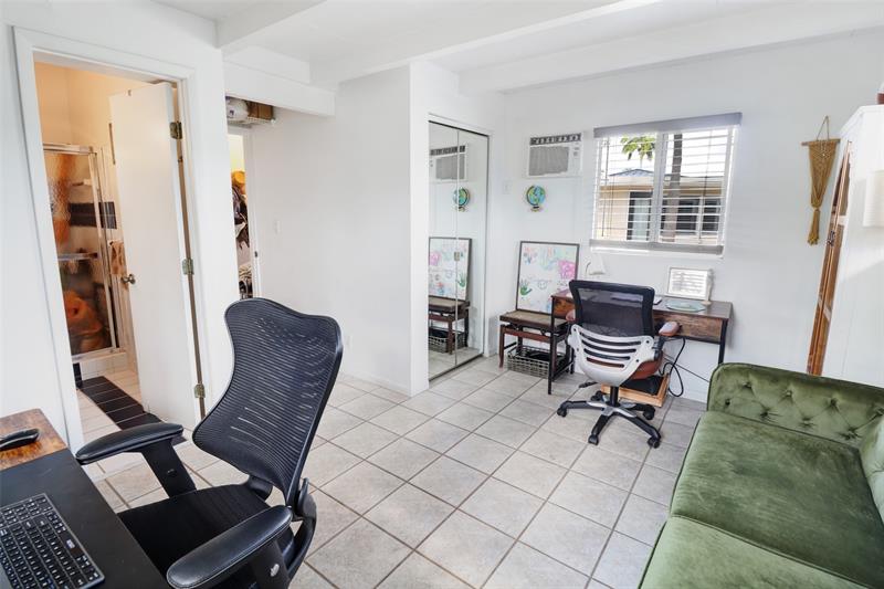 Image 28 of 57 For 2625 Gulfstream Ln