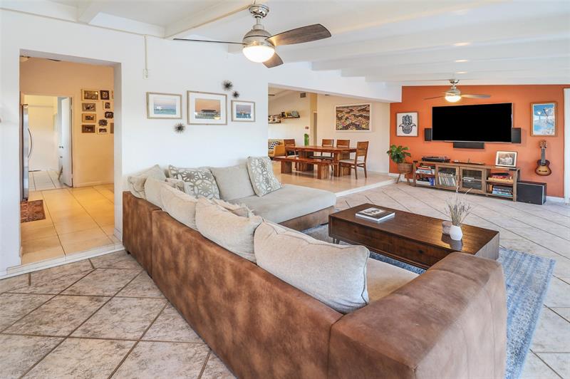 Image 7 of 57 For 2625 Gulfstream Ln