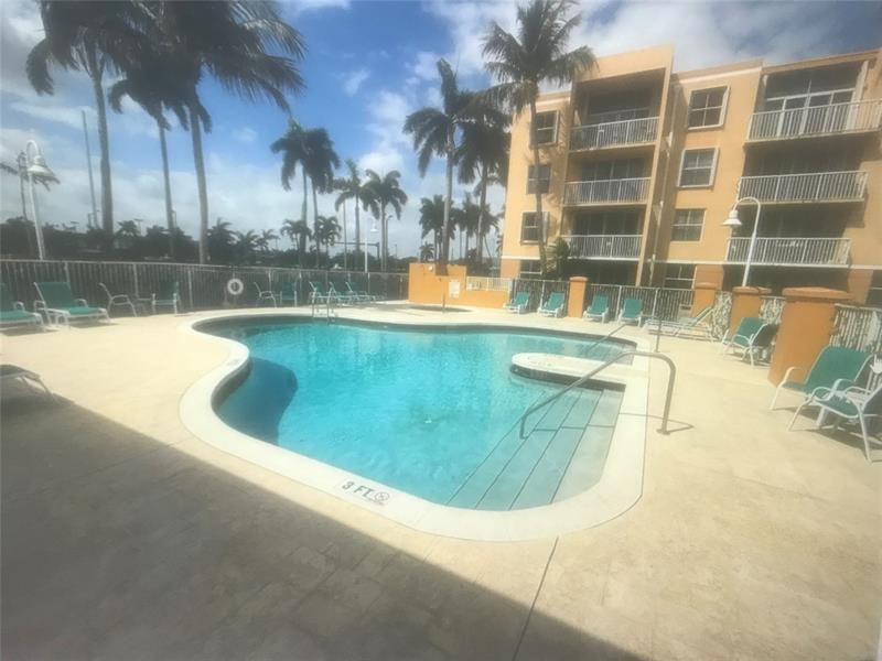 Image 7 of 8 For 1450 3rd Ave  412