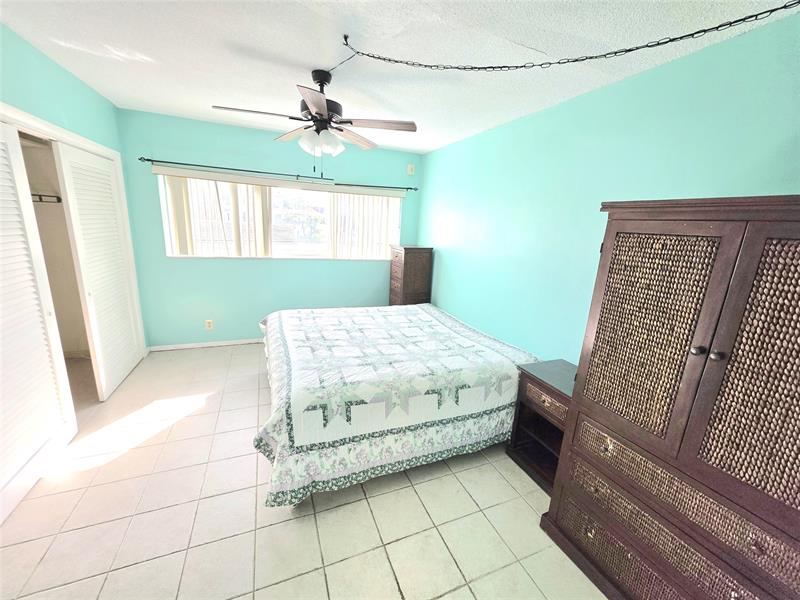 Image 16 of 29 For 3200 7th Ct  205c