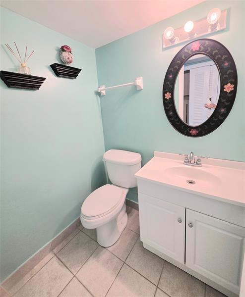 Image 20 of 29 For 3200 7th Ct  205c