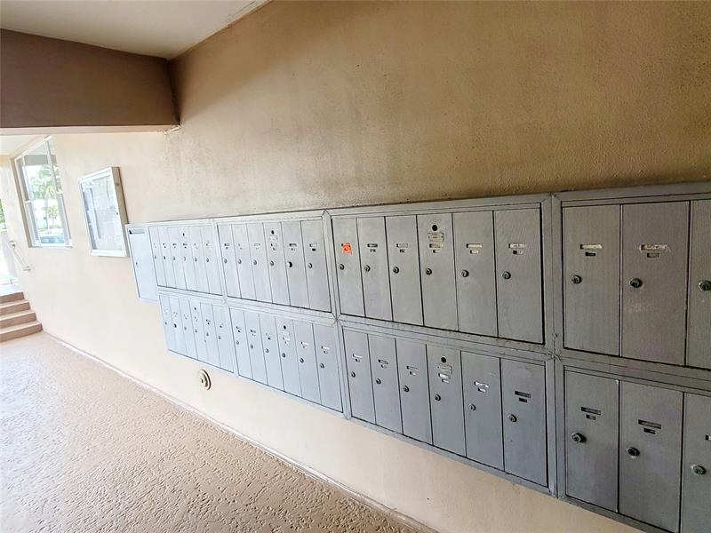 Image 26 of 29 For 3200 7th Ct  205c