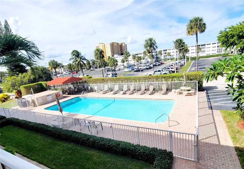 Image 4 of 29 For 3200 7th Ct  205c