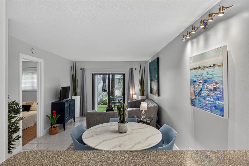 Image 10 of 39 For 2920 8th Ter  103