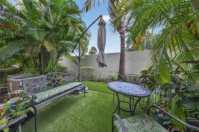 Image 33 of 39 For 2920 8th Ter  103