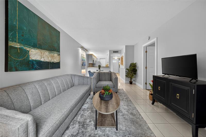 Image 8 of 39 For 2920 8th Ter  103