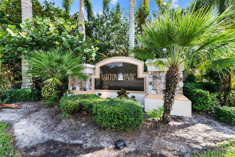 Image 30 of 33 For 4033 Devenshire Ct  4033