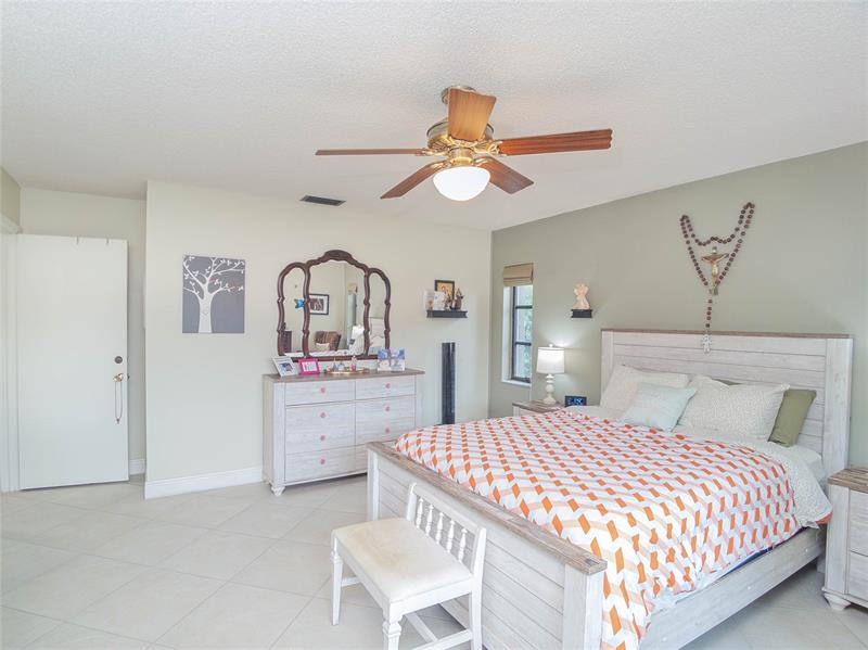 Image 22 of 46 For 6431 199th Ln