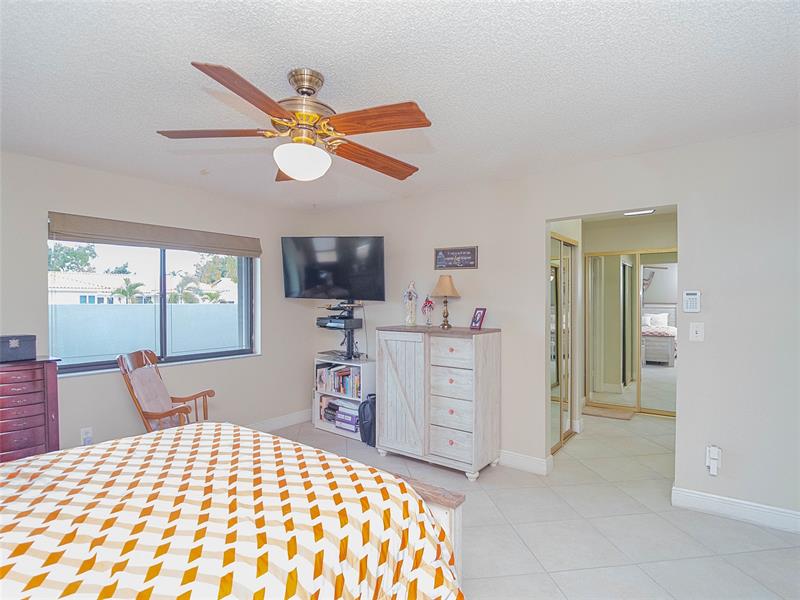 Image 23 of 46 For 6431 199th Ln