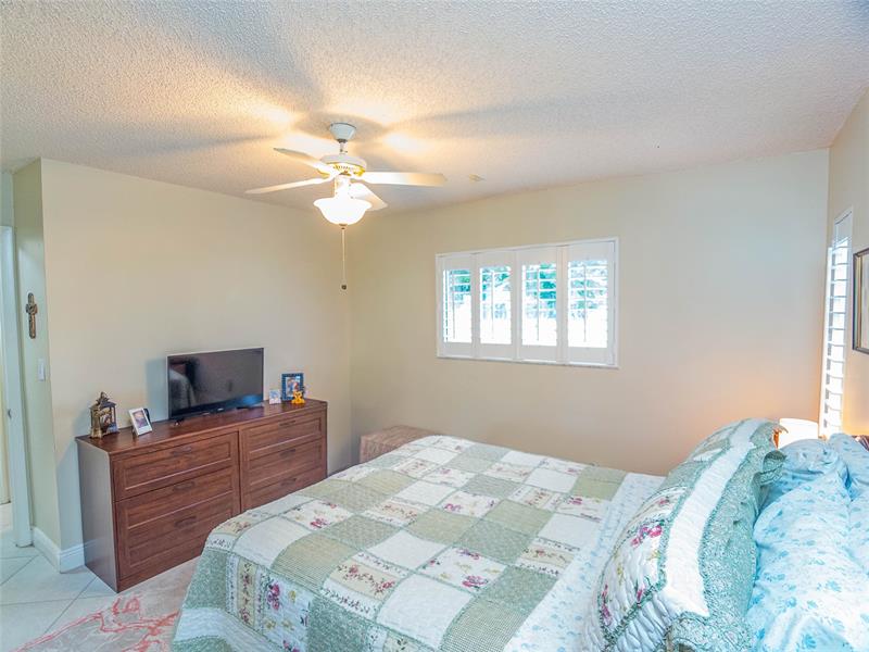 Image 28 of 46 For 6431 199th Ln