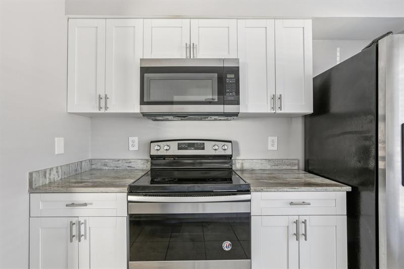 Image 18 of 29 For 7402 E Banks Dr  7402