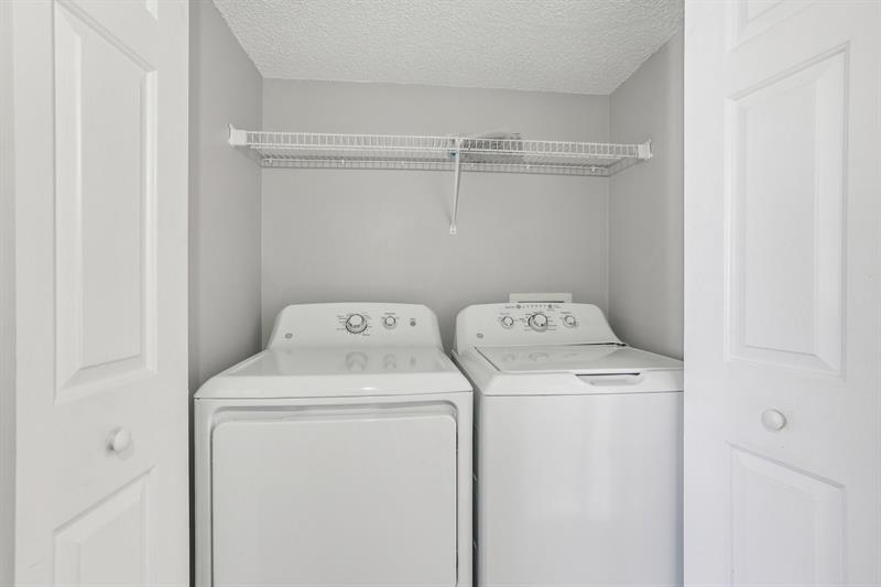 Image 19 of 29 For 7402 E Banks Dr  7402