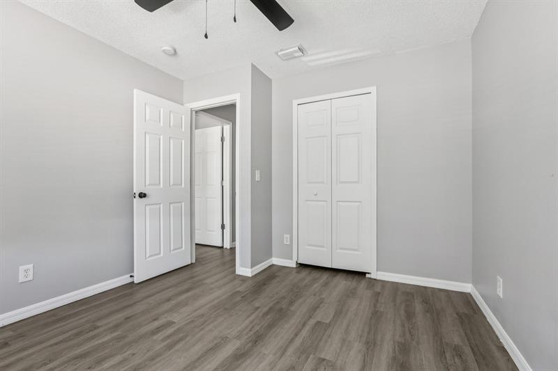 Image 21 of 29 For 7402 E Banks Dr  7402